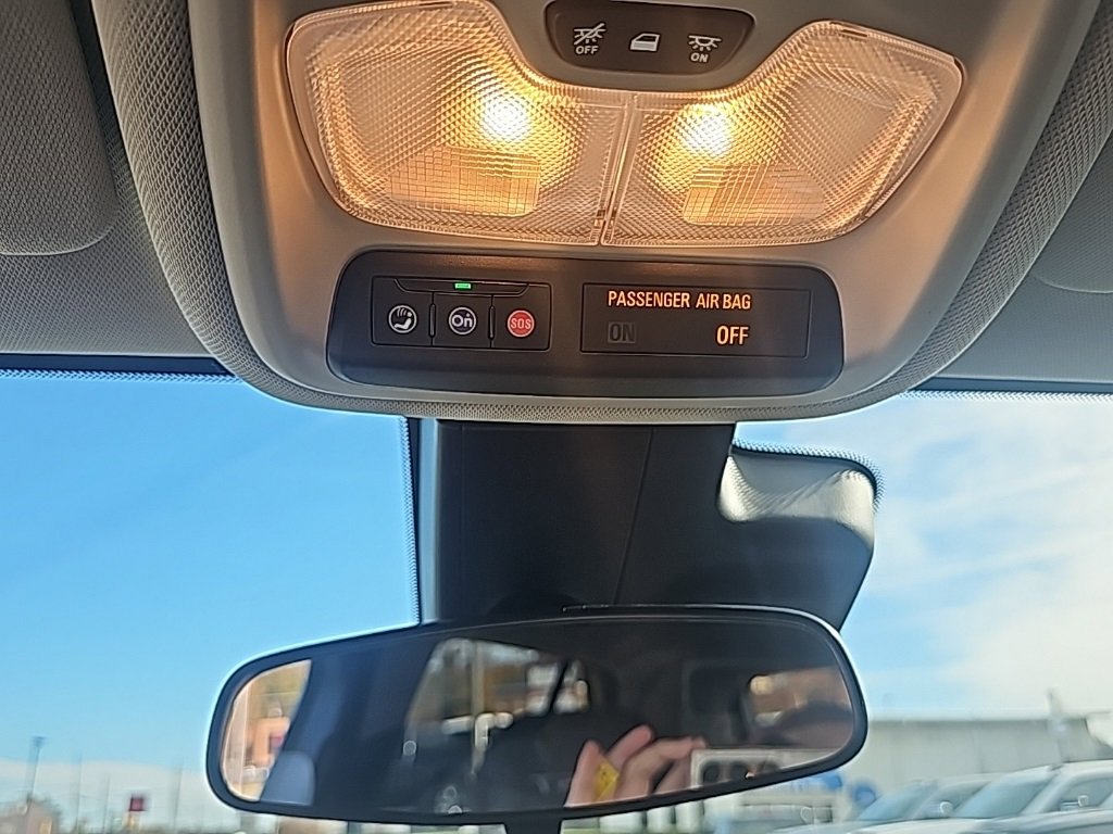 Used 2025 Buick Encore GX Sport Touring w/ Advanced Technology Package image 24