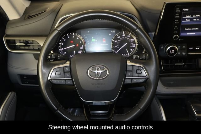 Used 2021 Toyota Highlander XLE FWD image 7