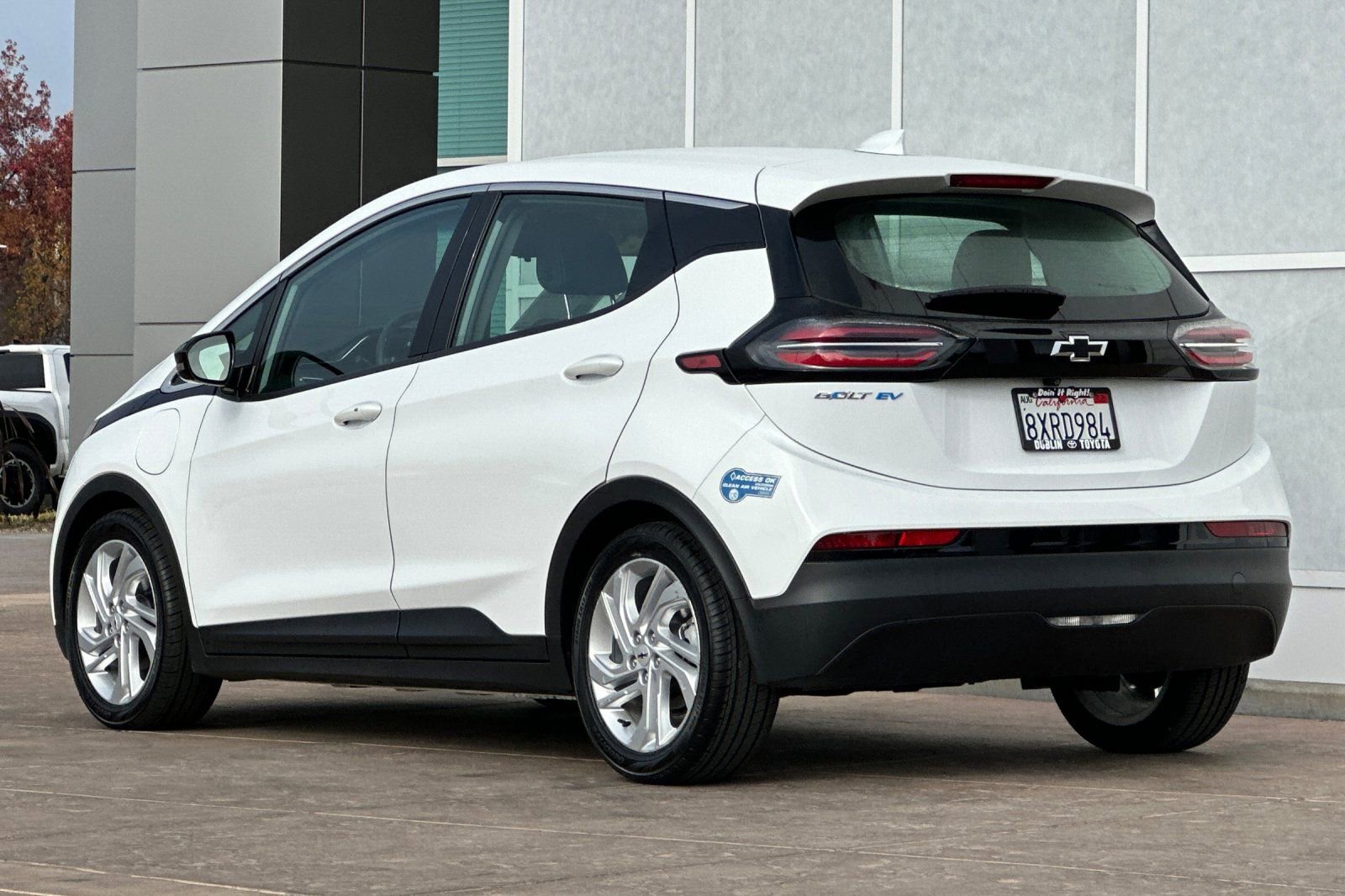 Used 2022 Chevrolet Bolt LT image 6