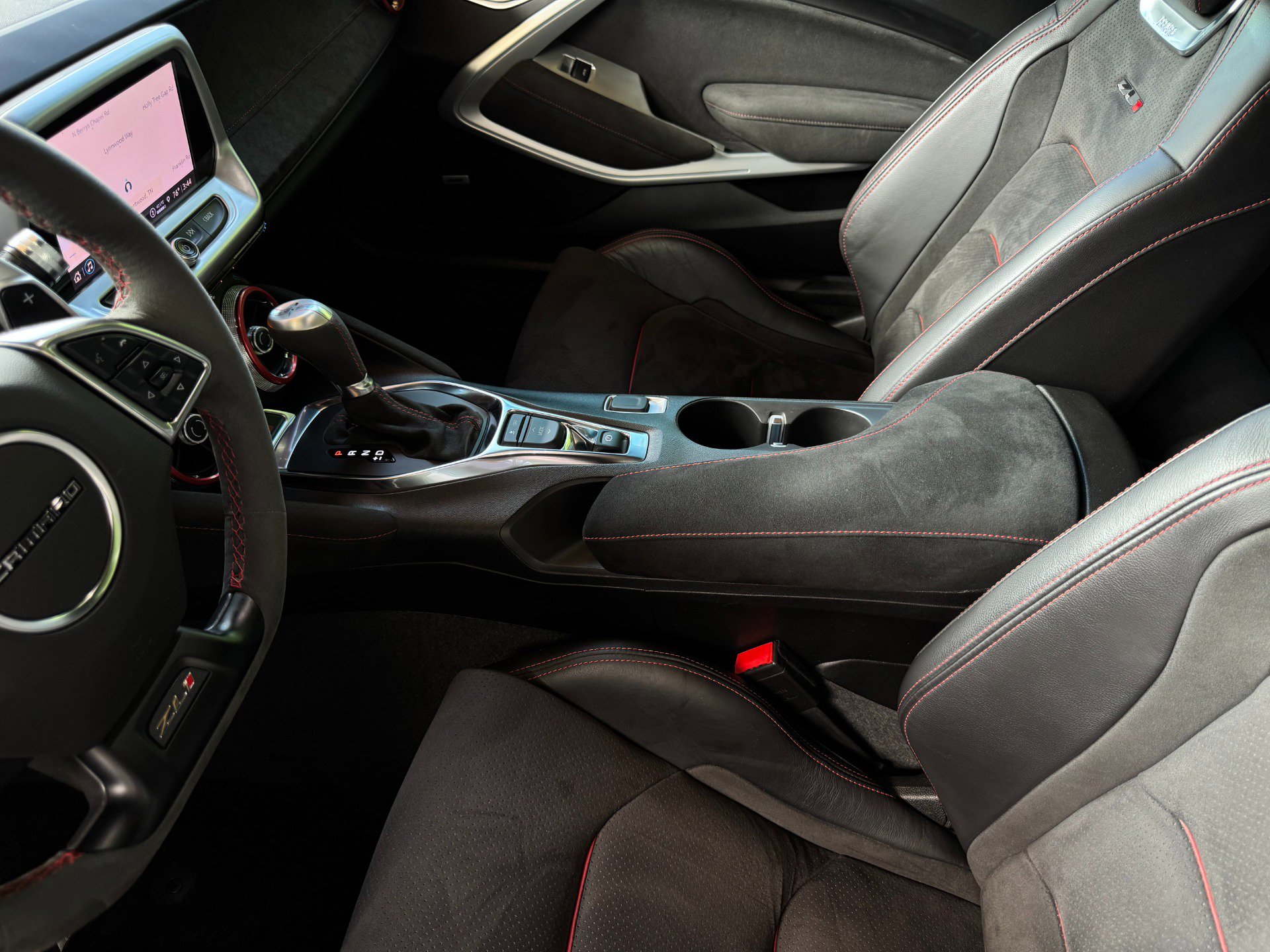 Used 2022 Chevrolet Camaro ZL1 RWD image 12