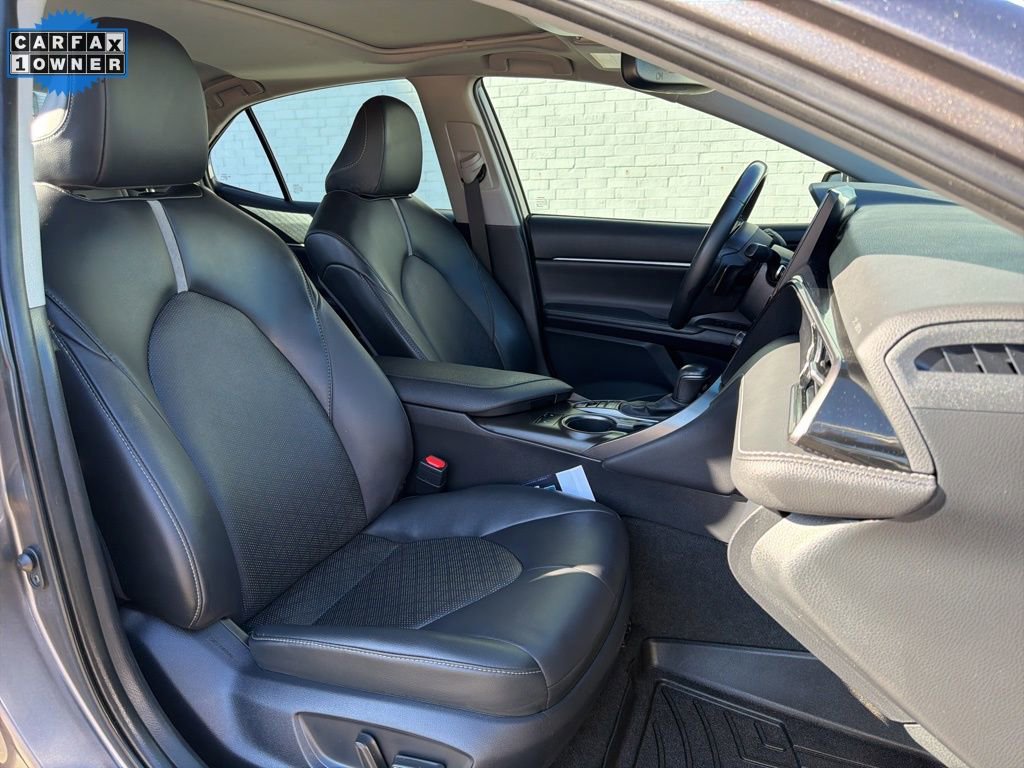 Used 2023 Toyota Camry XSE image 14