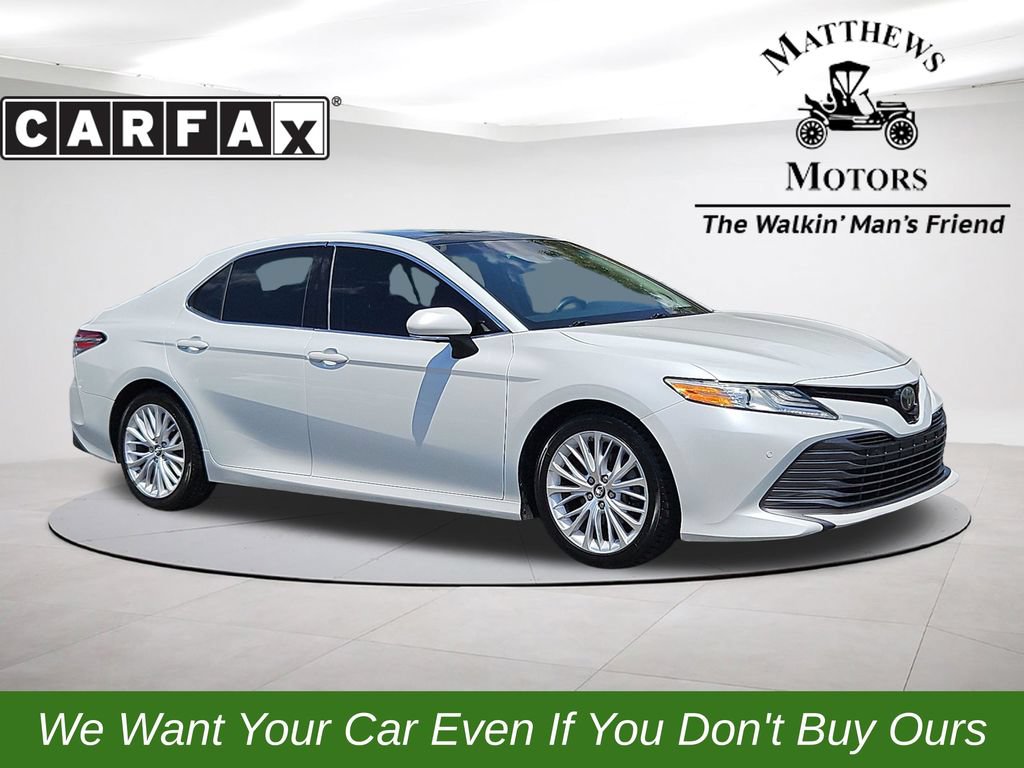Used 2018 Toyota Camry XLE w/ Audio Package FWD image 1