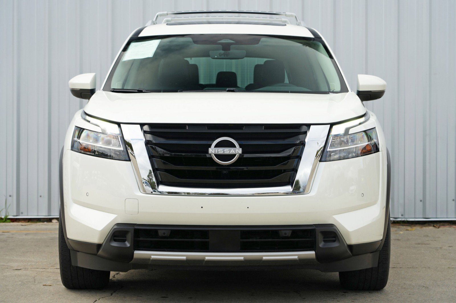 Used 2023 Nissan Pathfinder SL w/ SL Premium Package image 6