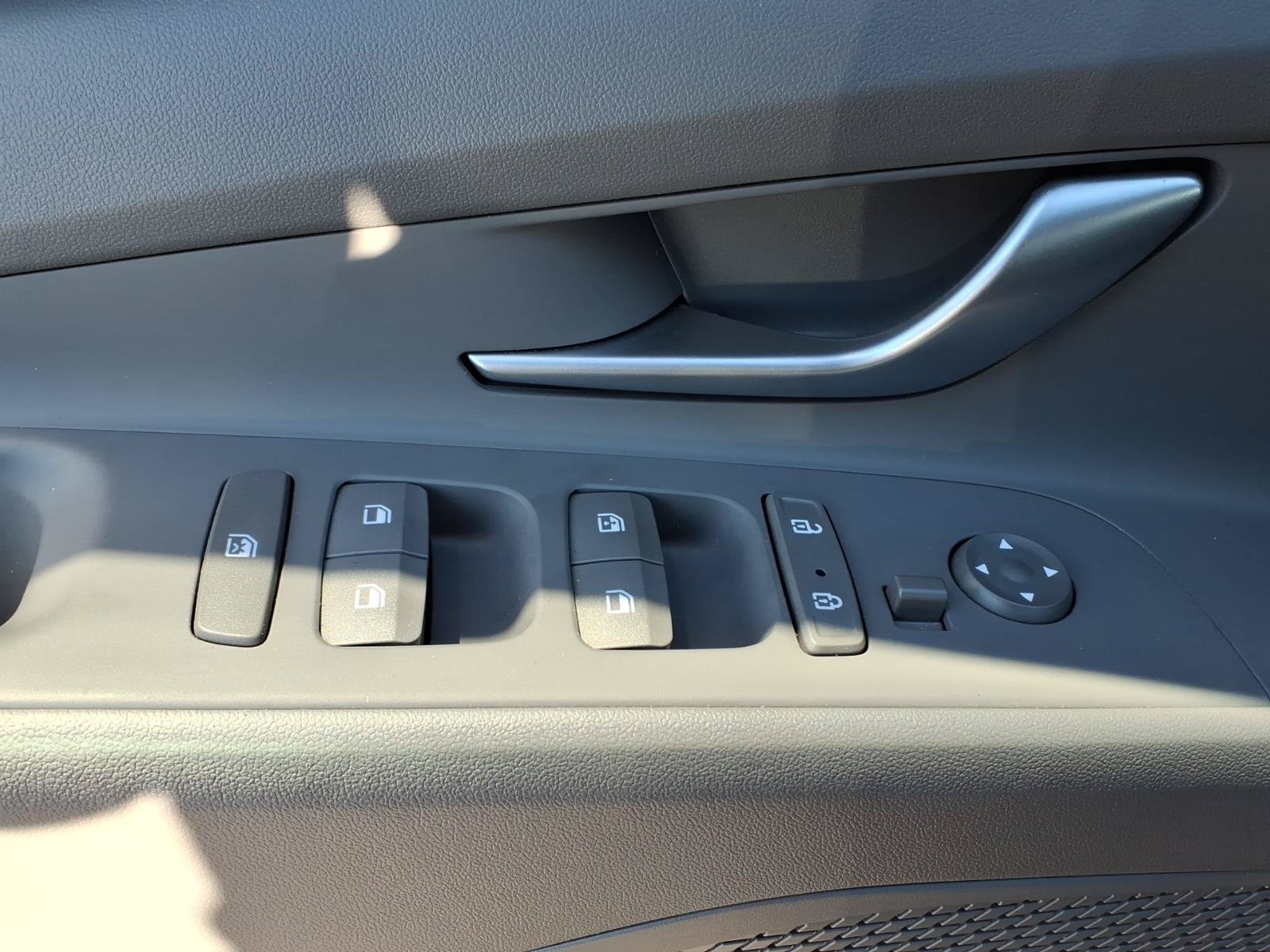 Certified 2023 Hyundai Elantra SEL FWD image 23