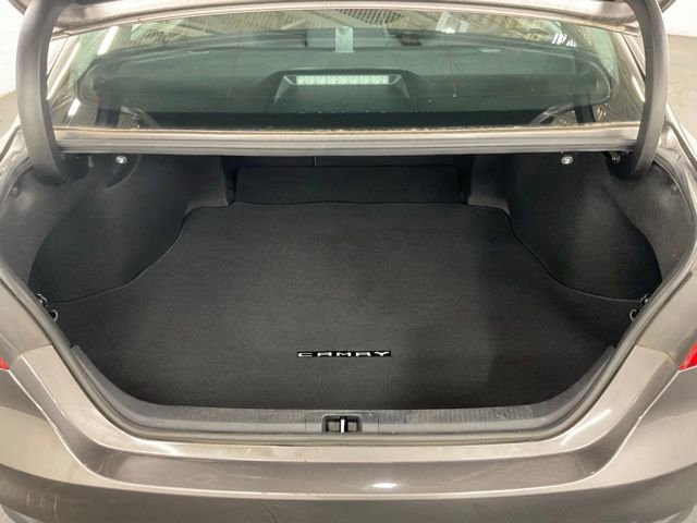 Used 2020 Toyota Camry LE w/ Carpet Mat Package image 8