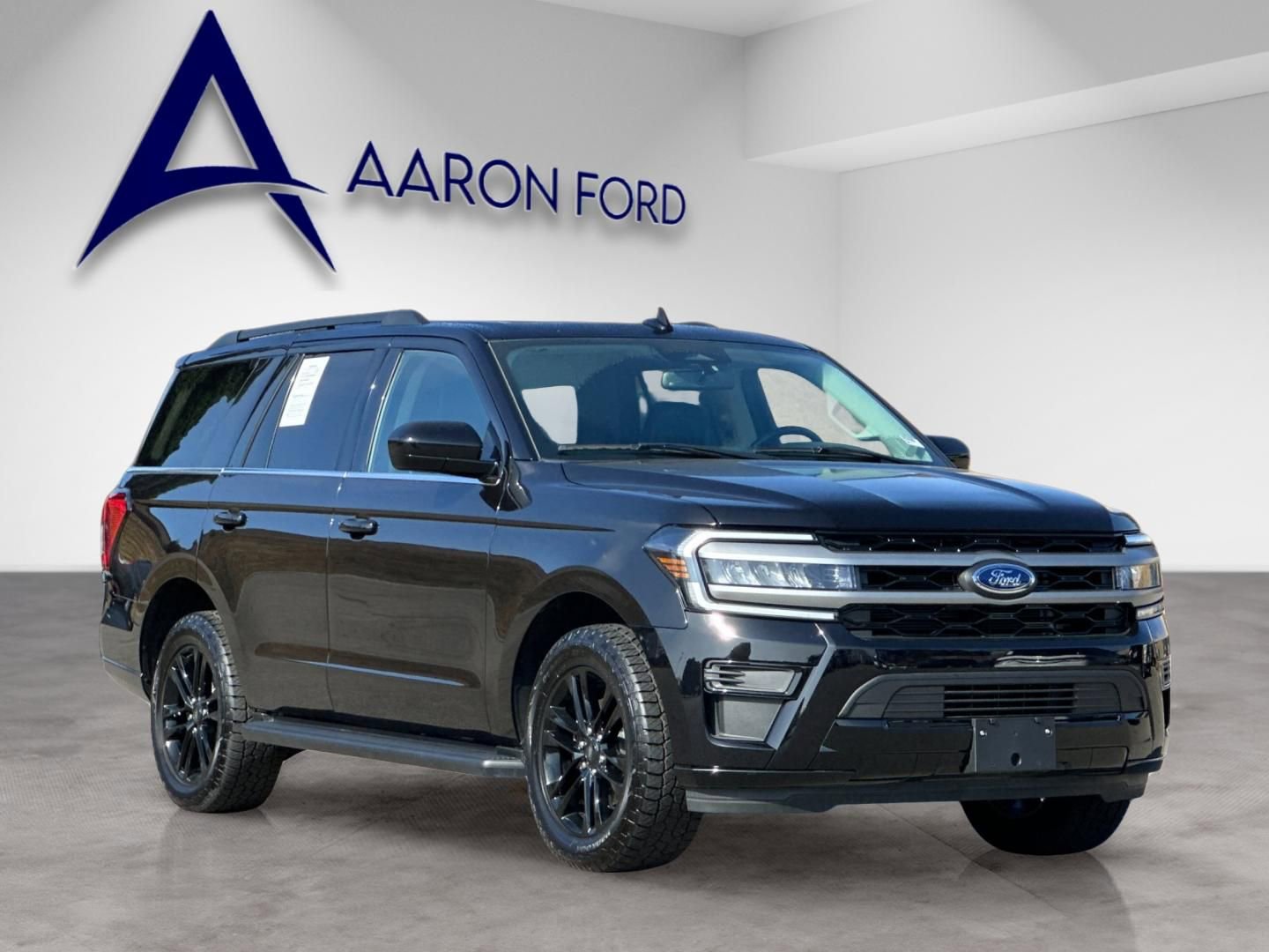 Used 2024 Ford Expedition XLT image 8