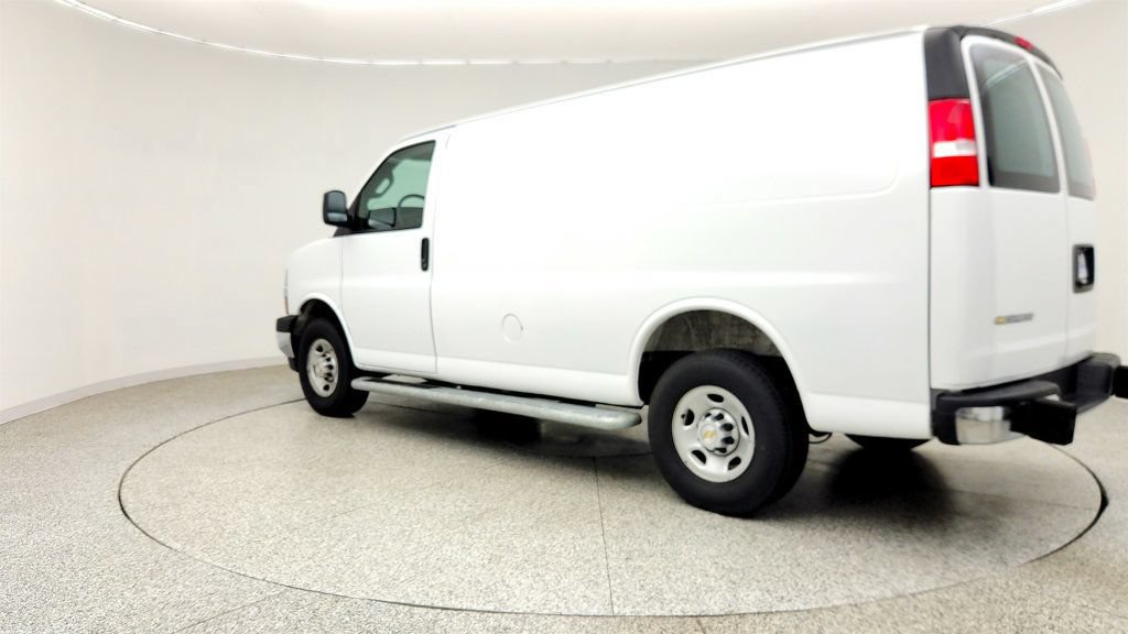 Used 2025 Chevrolet Express 2500 w/ Driver Convenience Package RWD image 7