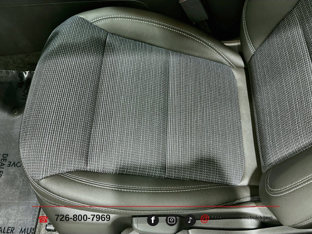 Used 2026 Buick Envista Sport Touring FWD image 20
