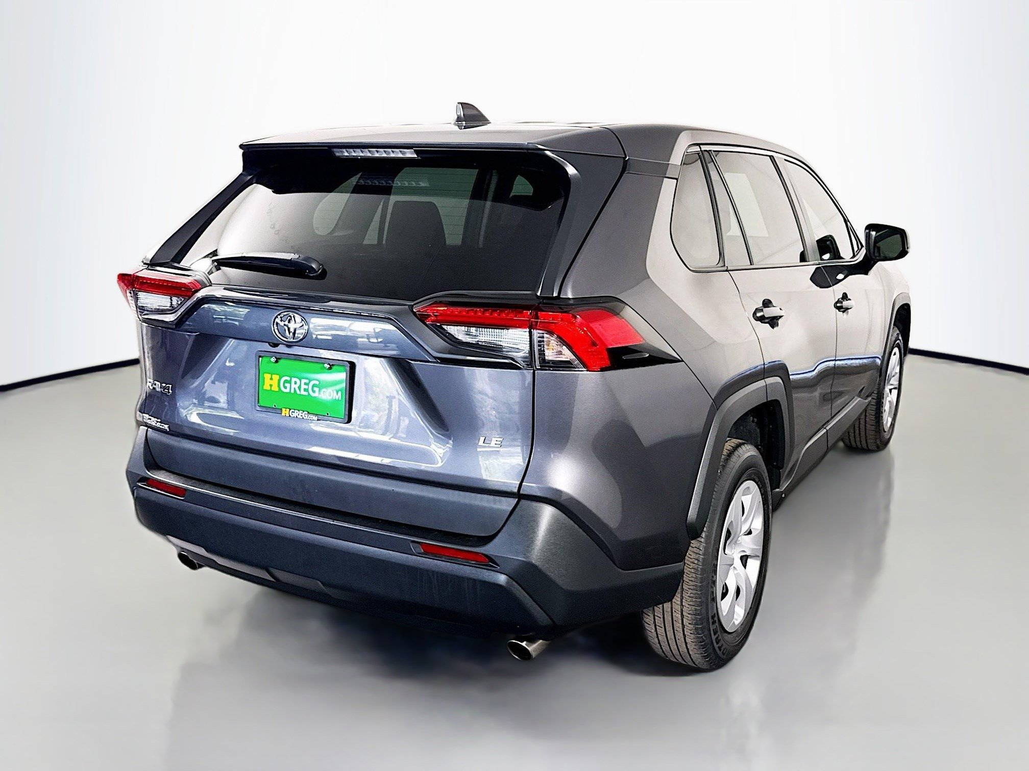 Used 2024 Toyota RAV4 LE image 10