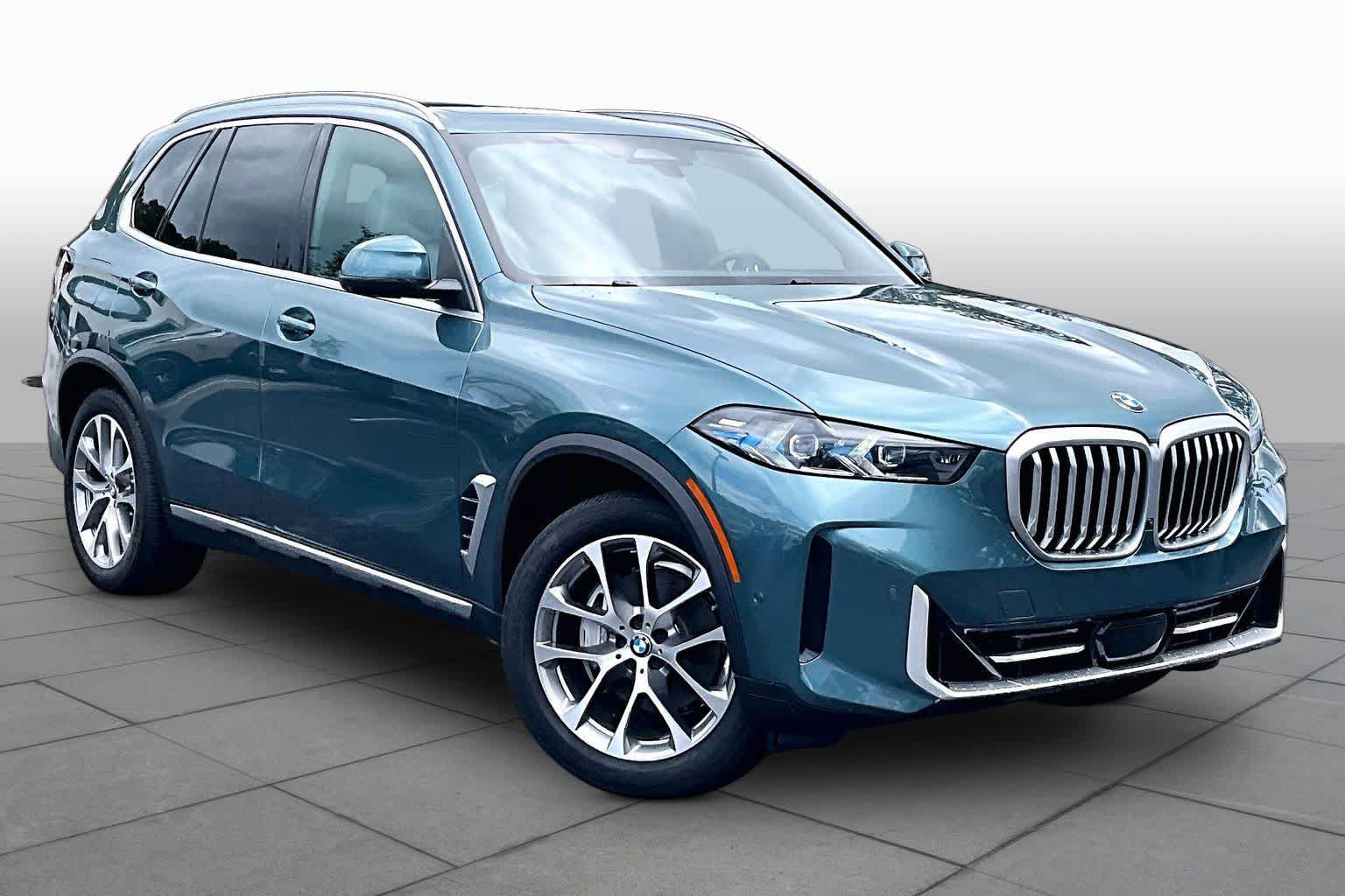 Used 2025 BMW X5 sDrive40i w/ Climate Comfort Package RWD image 3