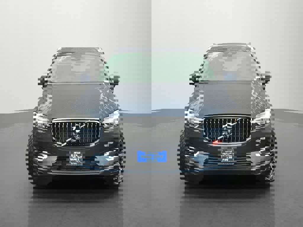 Used 2018 Volvo XC60 T8 Inscription w/ Advanced Package image 2