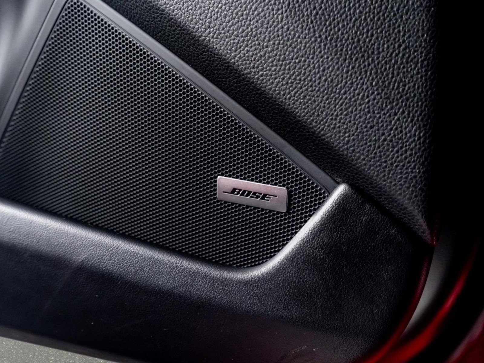 Used 2020 Porsche 911 Carrera 4S w/ Sport Package image 38