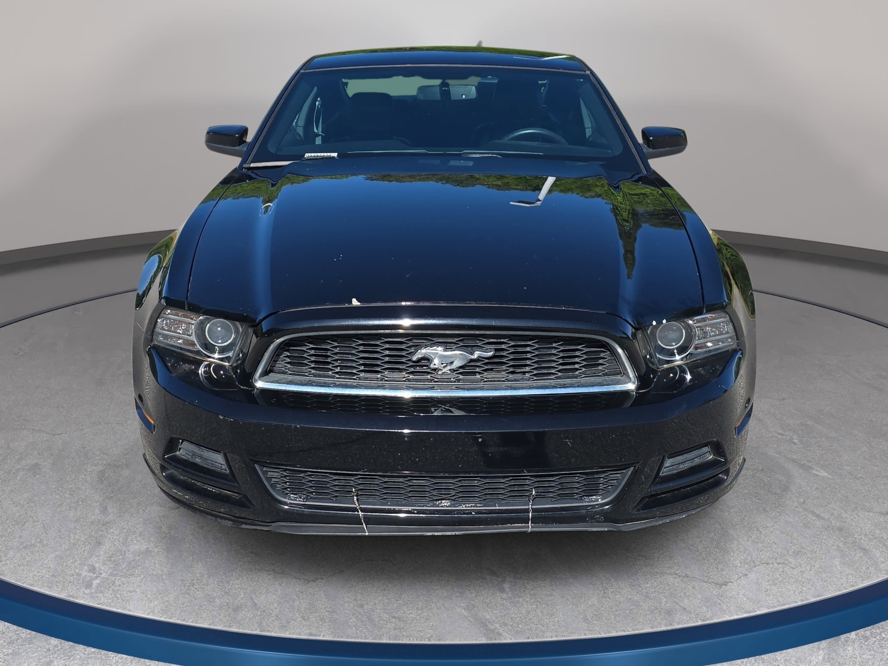 Used 2013 Ford Mustang Premium w/ Security Pkg RWD image 2