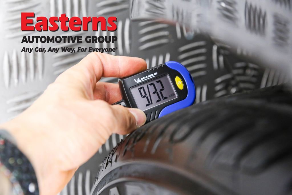 Used 2019 Lincoln MKZ Premiere FWD image 30