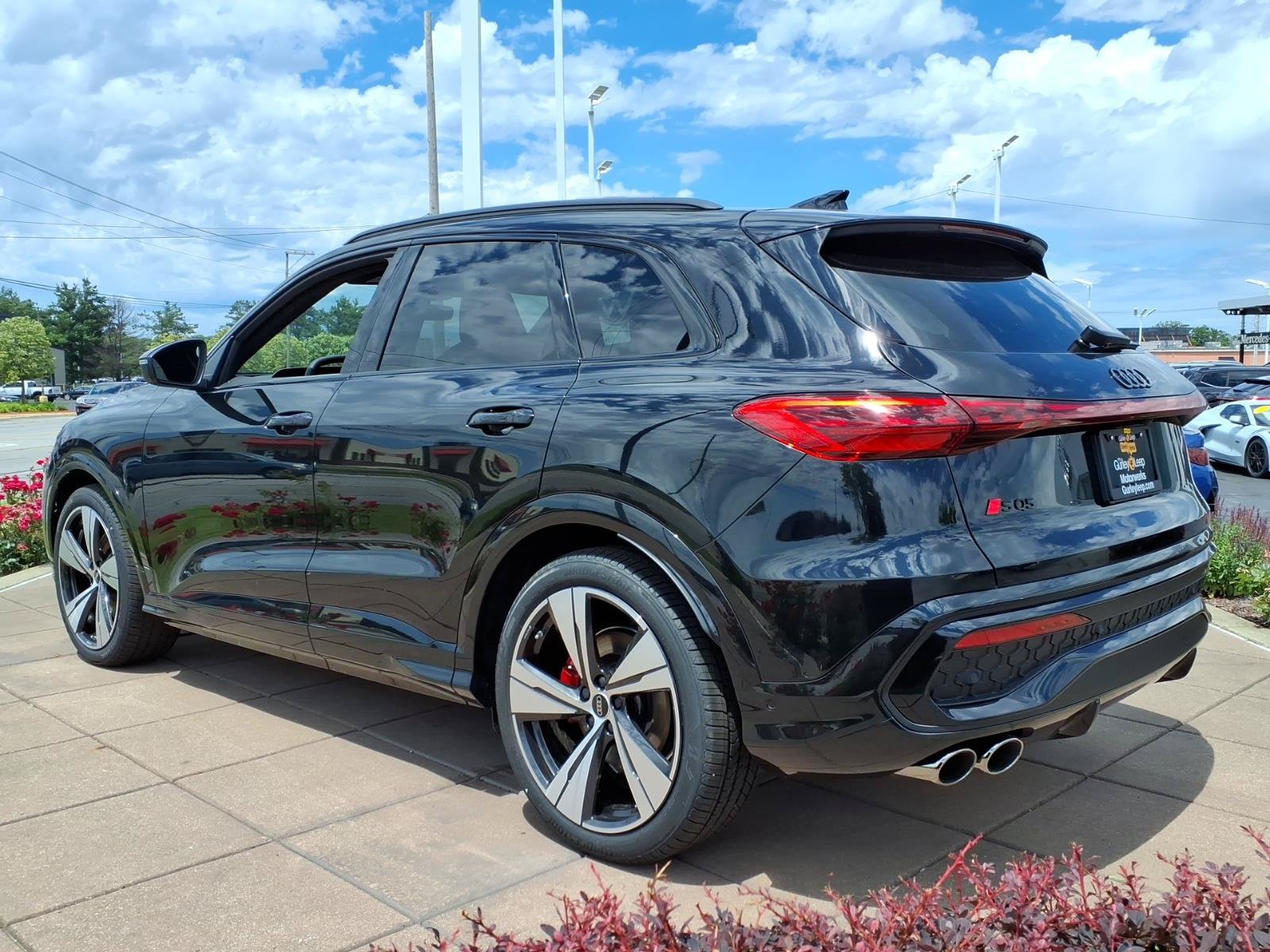 New 2026 Audi SQ5 Premium Plus AWD/4WD image 8