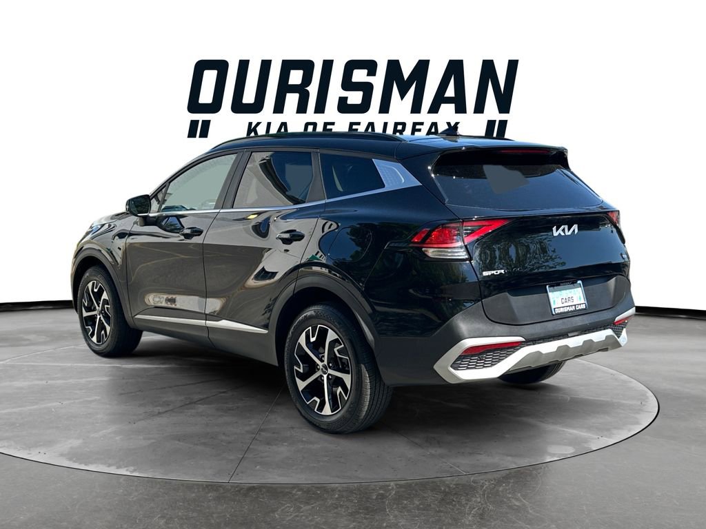 Certified 2025 Kia Sportage EX w/ Premium Package AWD/4WD image 4