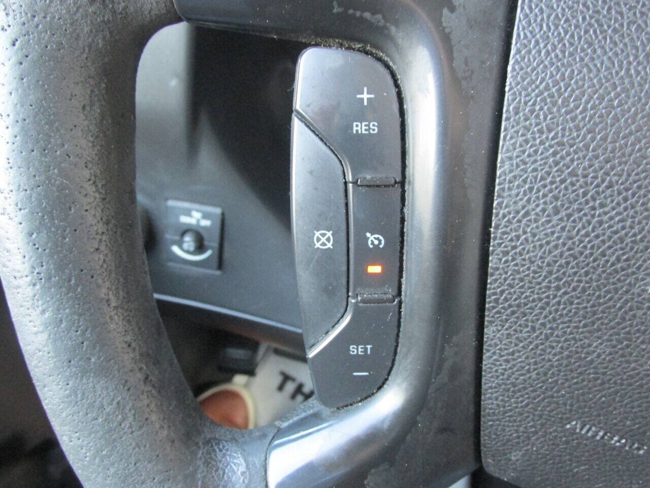 Used 2014 Chevrolet Express 3500 RWD image 47