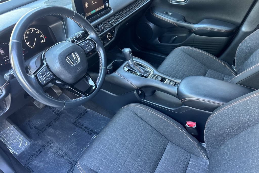 Certified 2023 Honda HR-V Sport image 3