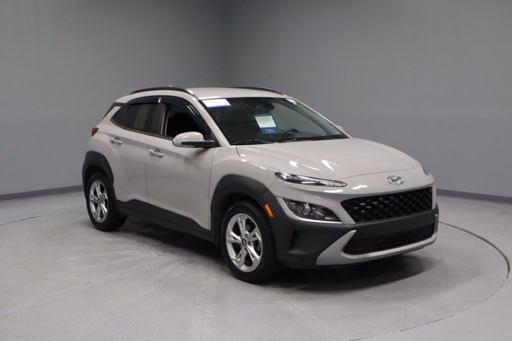 Used 2022 Hyundai Kona SEL FWD image 1