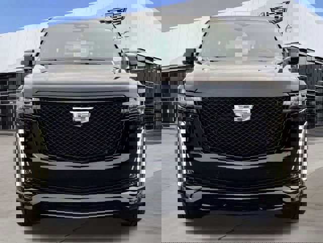 Certified 2024 Cadillac Escalade Sport Platinum w/ LPO, ONYX Package image 4