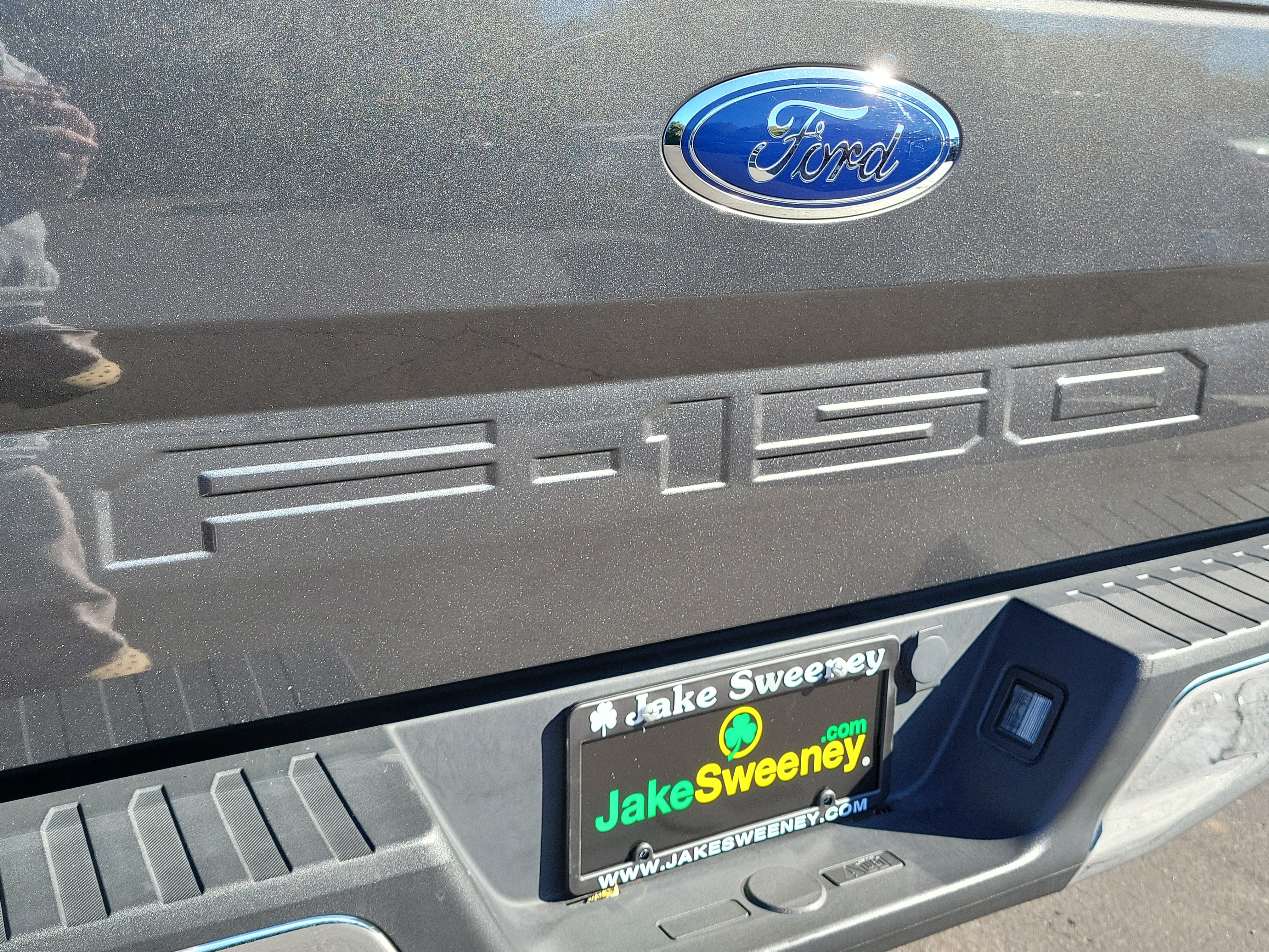 Used 2020 Ford F150 XLT w/ Equipment Group 302A Luxury AWD/4WD image 6