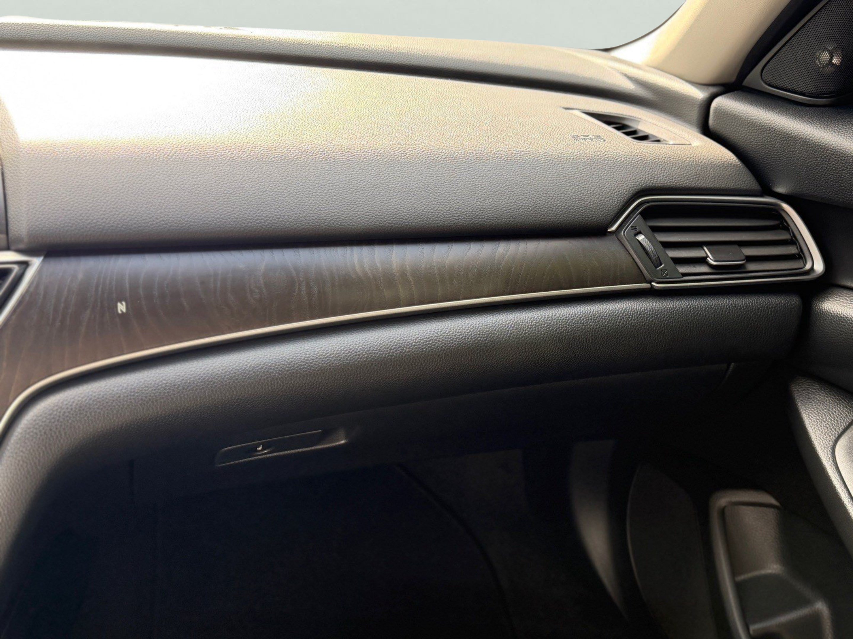 Used 2019 Honda Accord Touring image 37