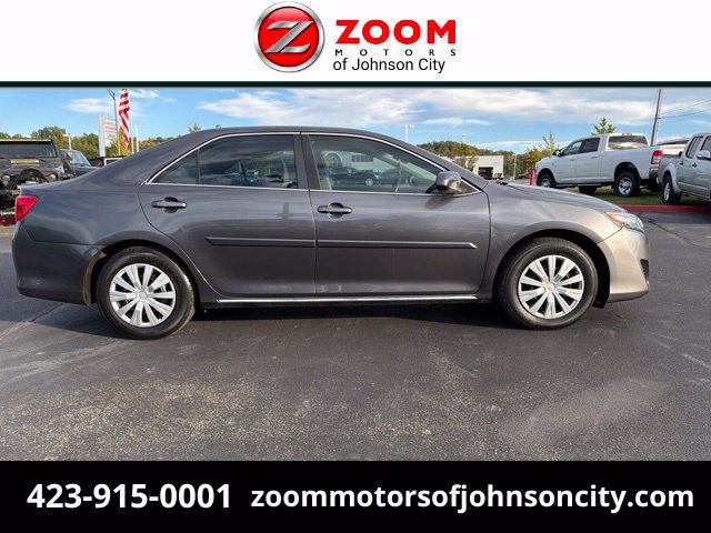 Used 2014 Toyota Camry LE
