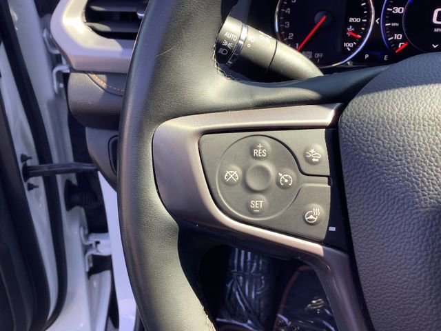 Used 2023 GMC Acadia AT4 w/ Technology Package image 13