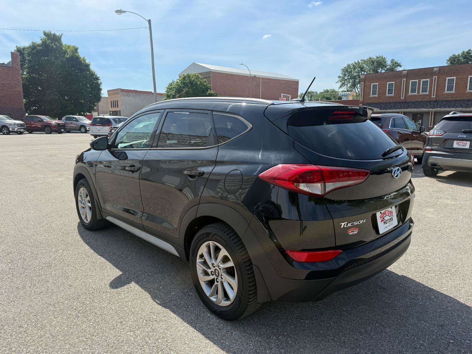 Used 2017 Hyundai Tucson SE w/ SE Popular Package 02 AWD/4WD image 7