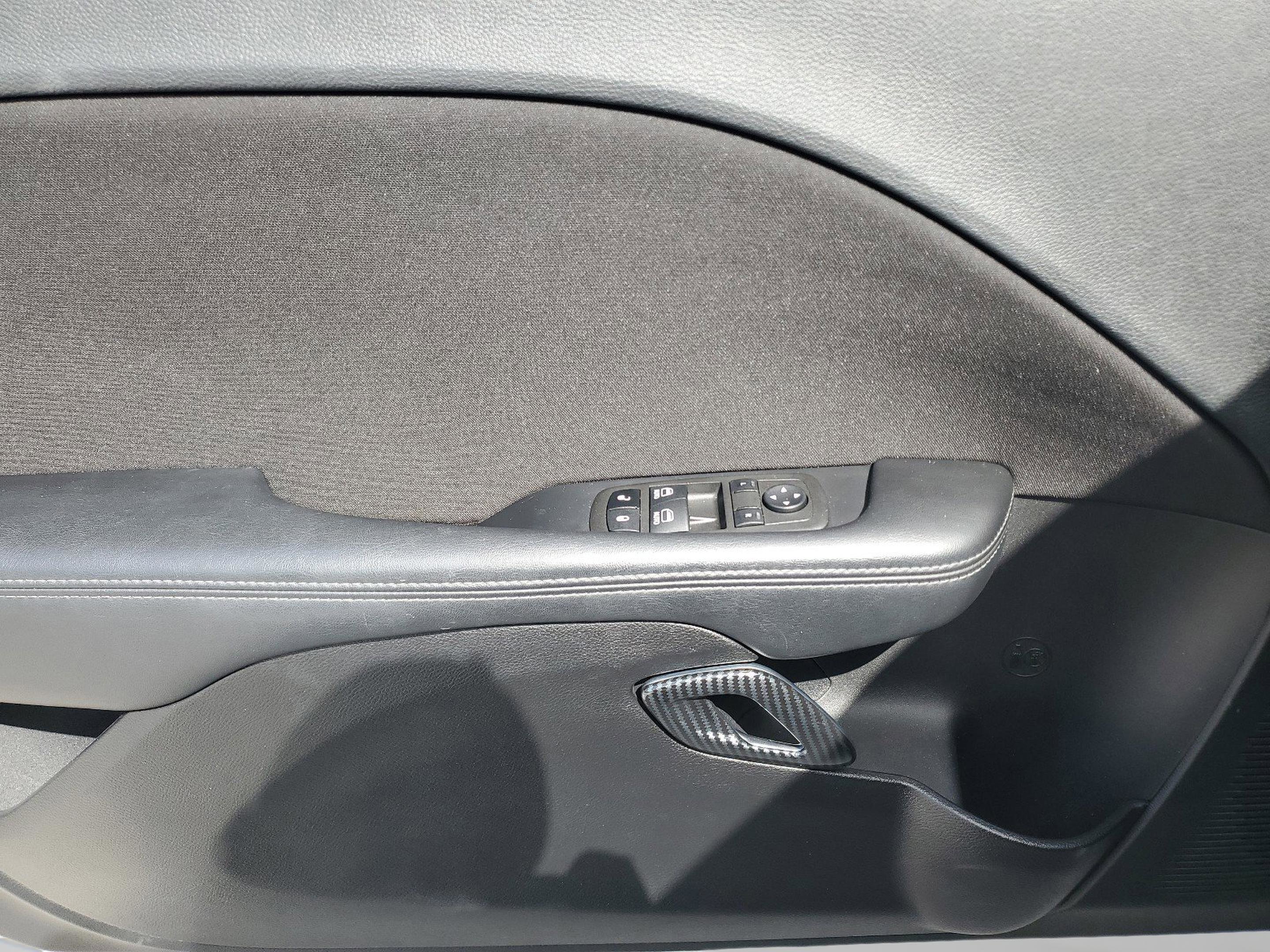 Certified 2022 Dodge Challenger R/T w/ Performance Handling Group image 12