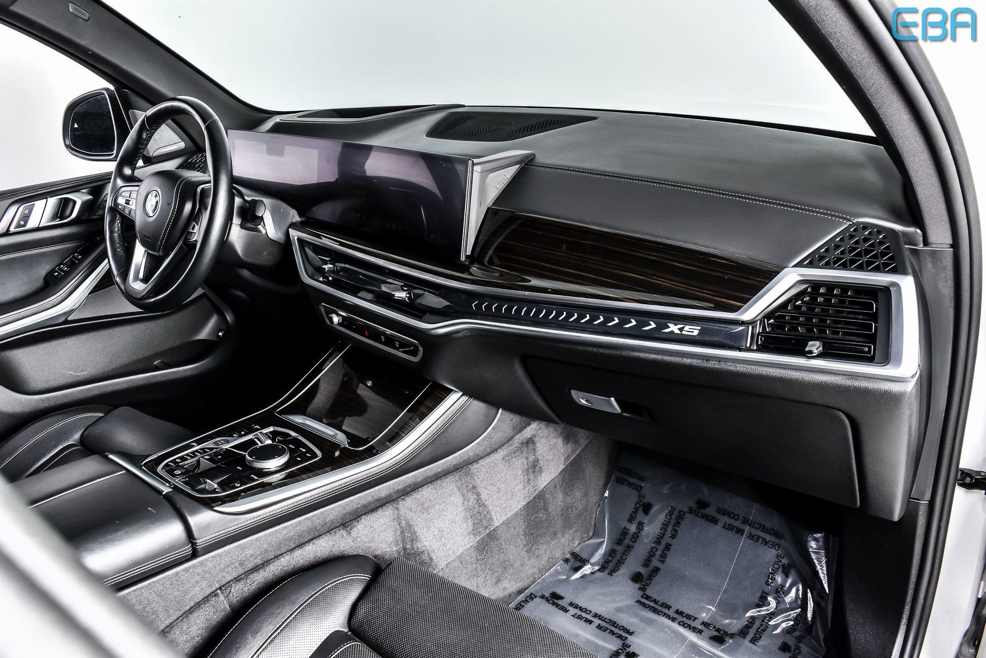 Used 2025 BMW X5 xDrive50e image 24