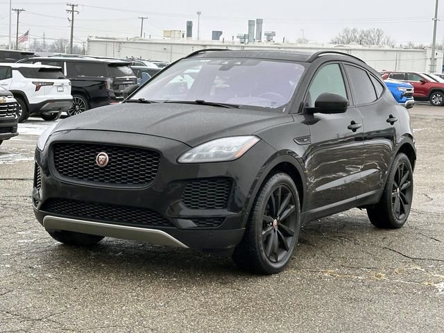 Used 2020 Jaguar E-PACE SE image 1