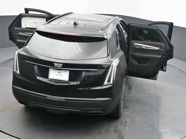 New 2026 Cadillac XT5 Sportv w/ LPO, Onyx Lite Package AWD/4WD image 59