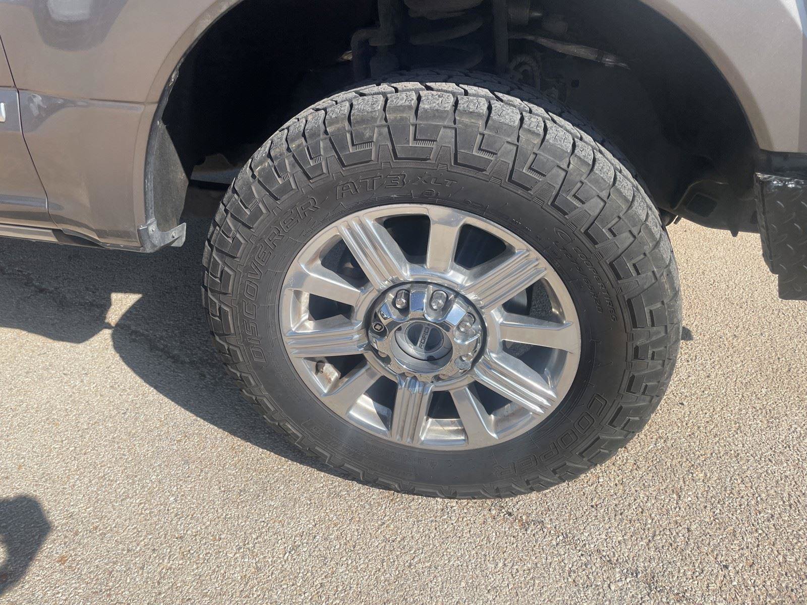 Used 2019 Ford F250 Limited w/ FX4 Off-Road Package AWD/4WD image 42