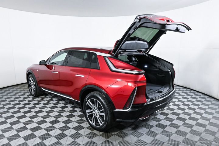 New 2025 Cadillac Lyriq Luxury image 27