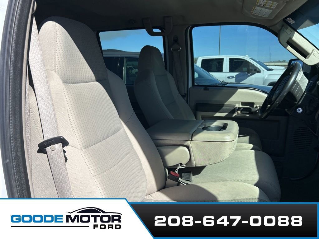 Used 2008 Ford F350 XLT AWD/4WD image 3