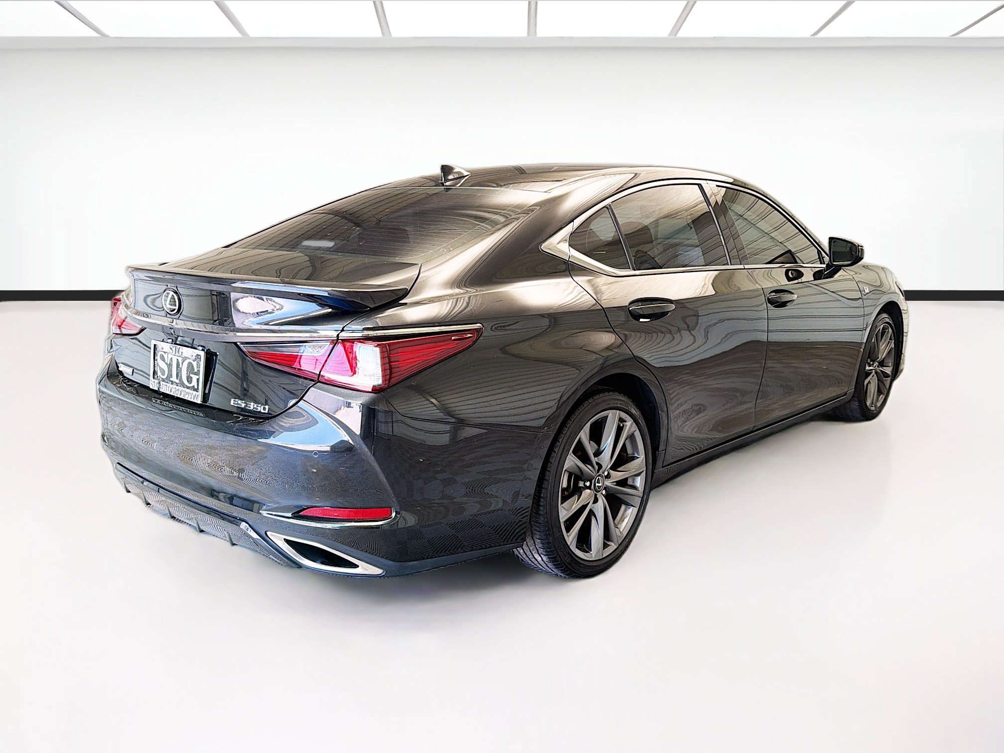 Used 2020 Lexus ES 350 F Sport FWD image 4
