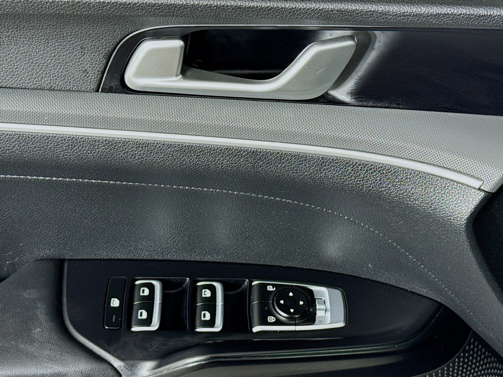 Used 2023 Kia K5 GT-Line w/ GT-Line Premium Package FWD image 23