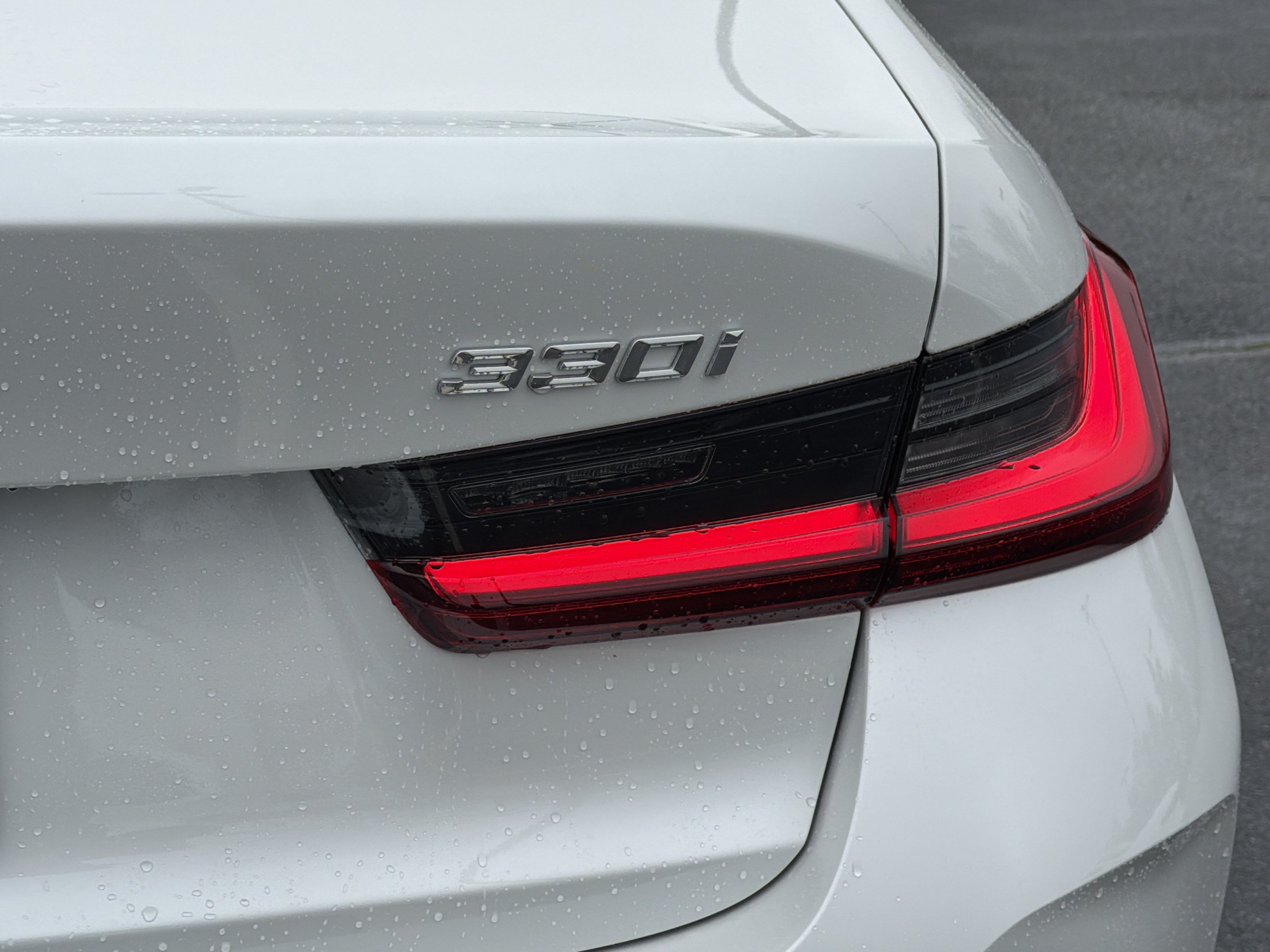 New 2026 BMW 330i Sedan w/ Premium Package RWD image 26