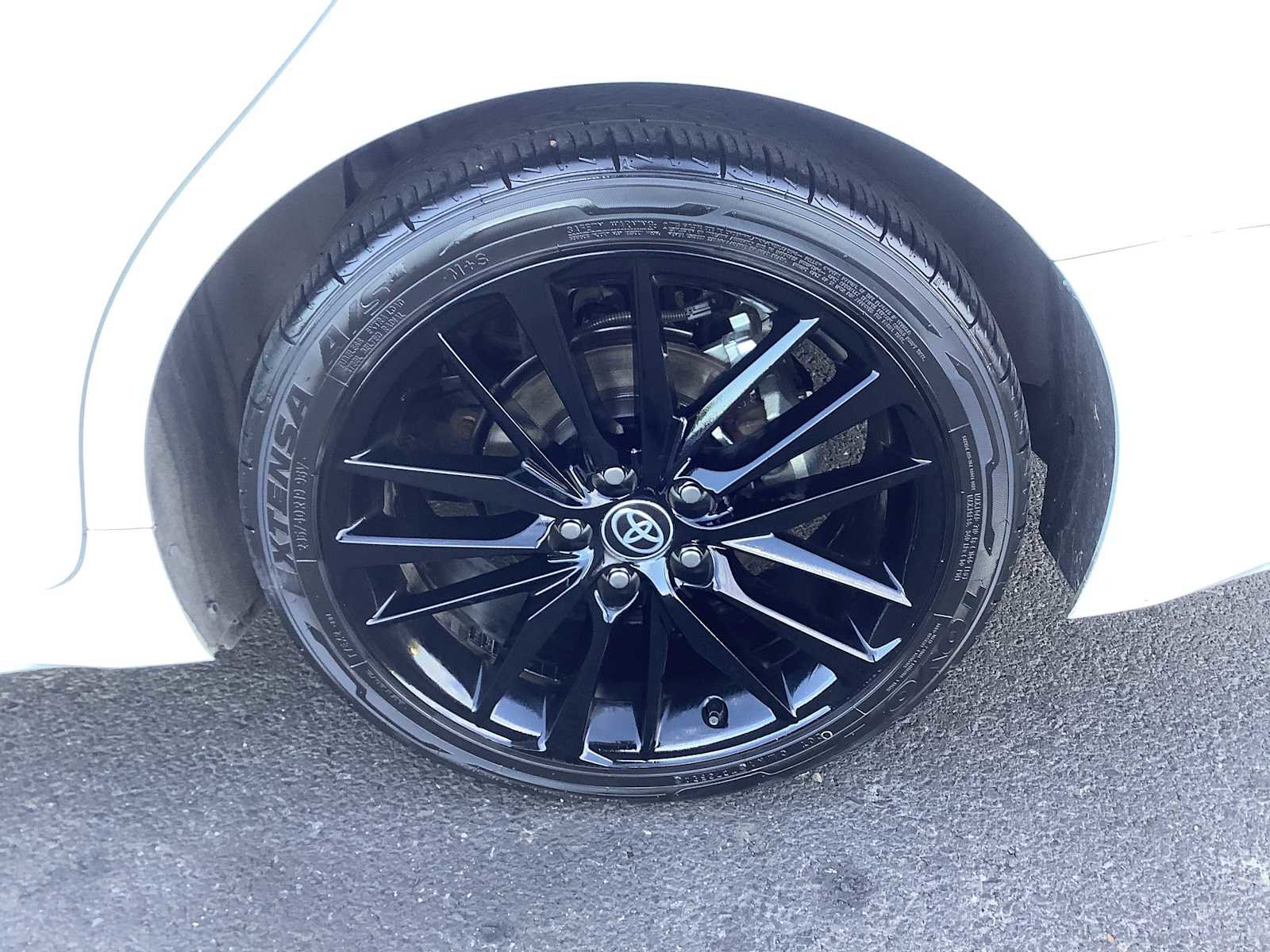 Used 2023 Toyota Camry XSE w/ Navigation Package image 7