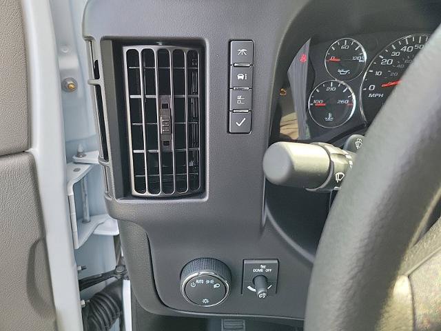 New 2025 Chevrolet Express 2500 w/ Driver Convenience Package RWD image 20