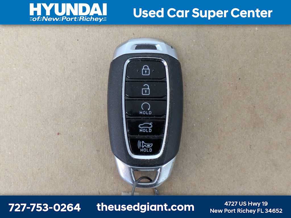 Certified 2023 Hyundai Elantra Limited w/ Cargo Package FWD image 38