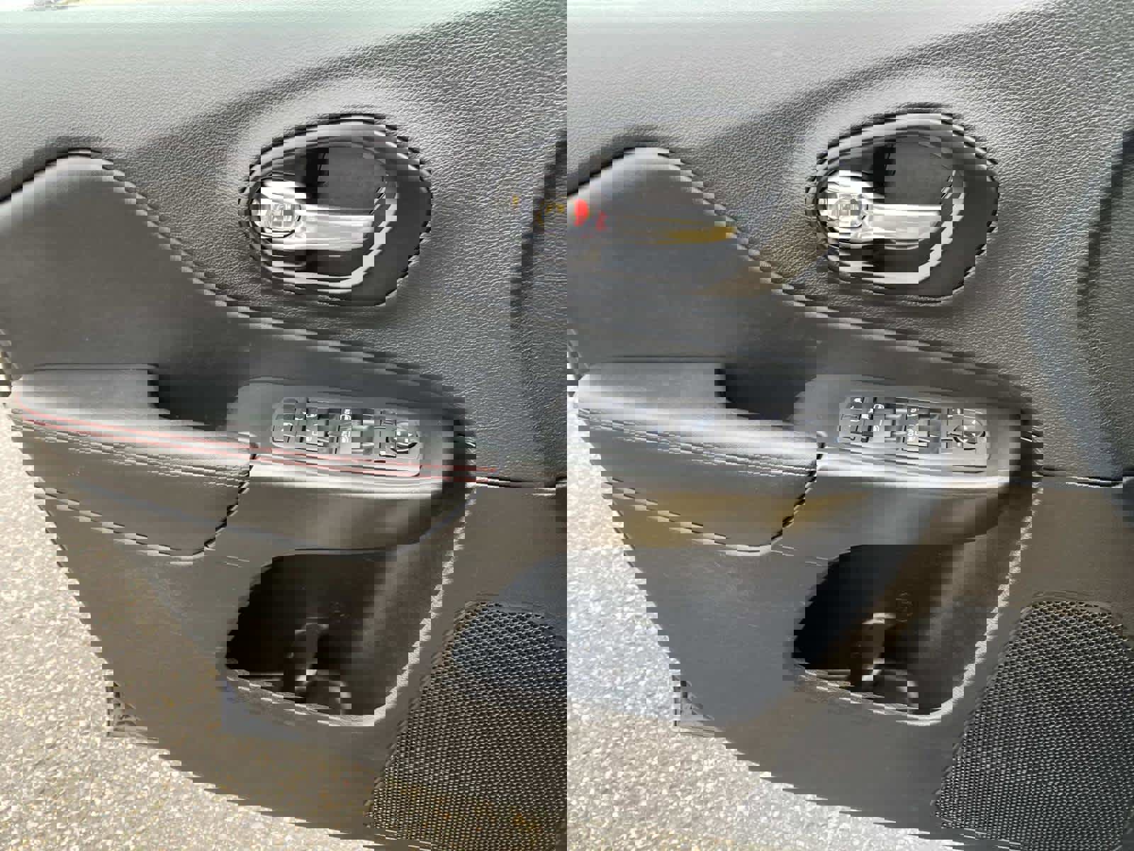 Certified 2022 Jeep Cherokee Trailhawk image 21