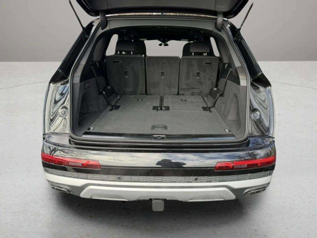 Certified 2025 Audi Q7 Premium Plus w/ Premium Plus Package image 32
