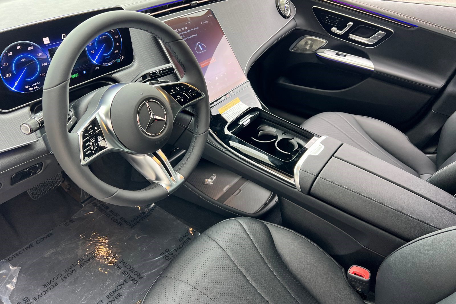 New 2025 Mercedes-Benz EQE 350+ 4MATIC Sedan image 4