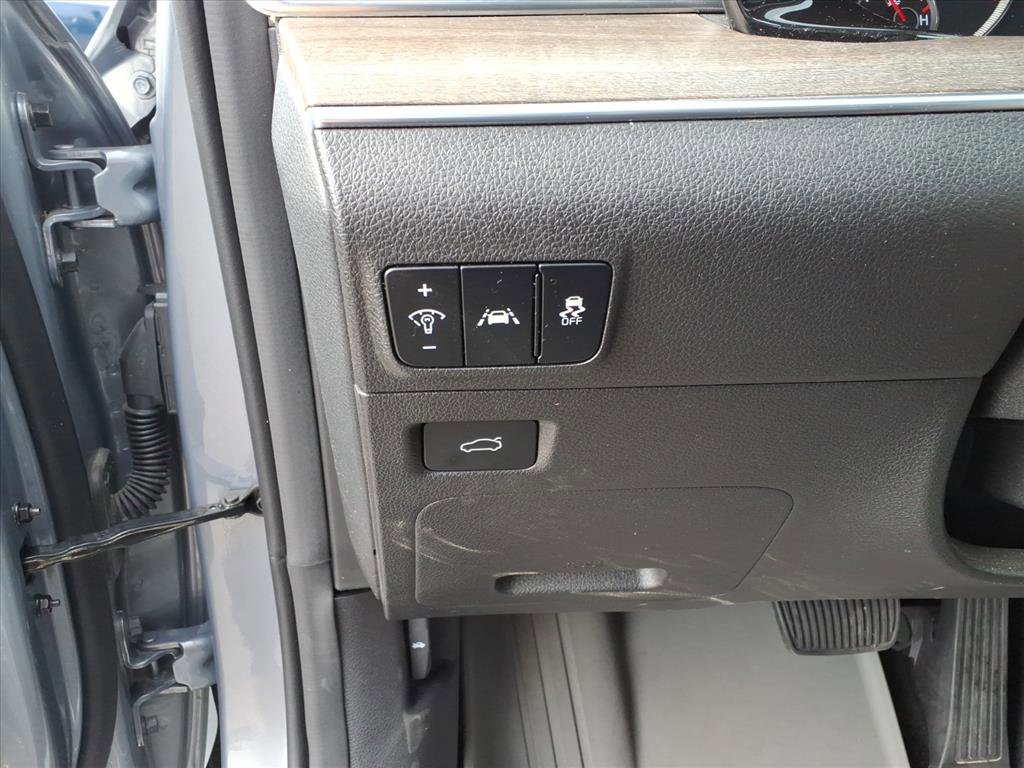 Used 2023 Kia K5 EX image 17