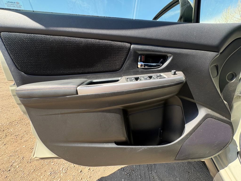 Used 2016 Subaru Crosstrek 2.0i Premium image 18