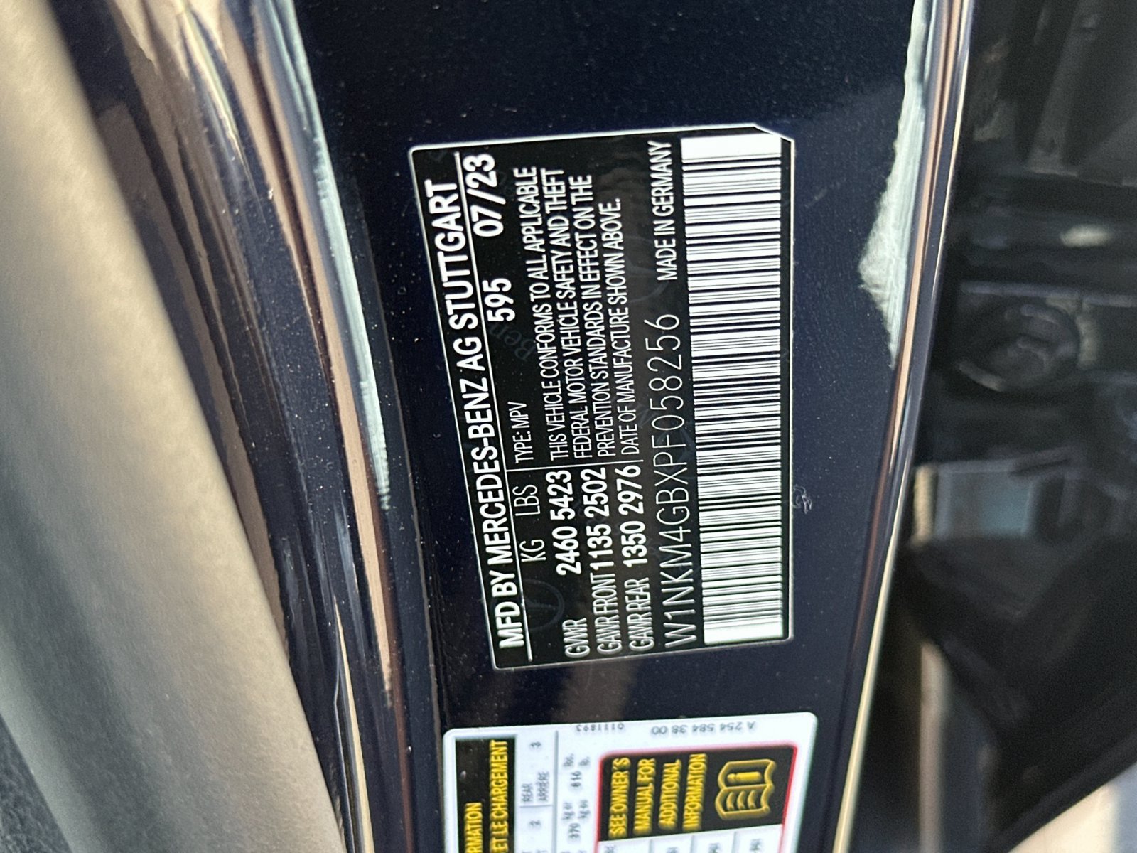 Certified 2023 Mercedes-Benz GLC 300 image 35