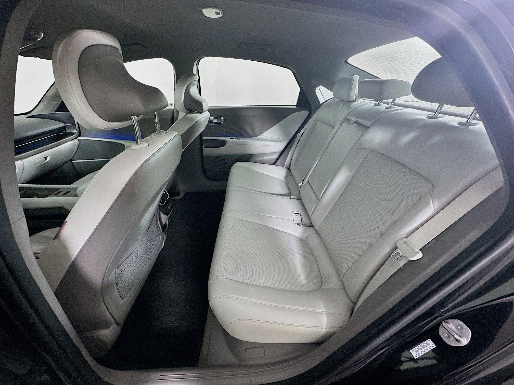 Used 2023 Hyundai Ioniq 6 SEL w/ Cargo Package image 29