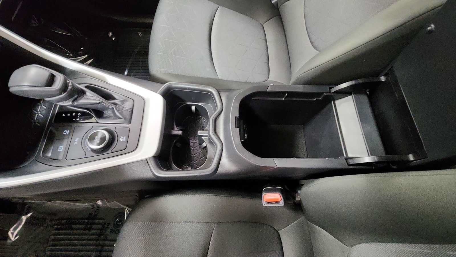 Certified 2024 Toyota RAV4 XLE AWD/4WD image 23